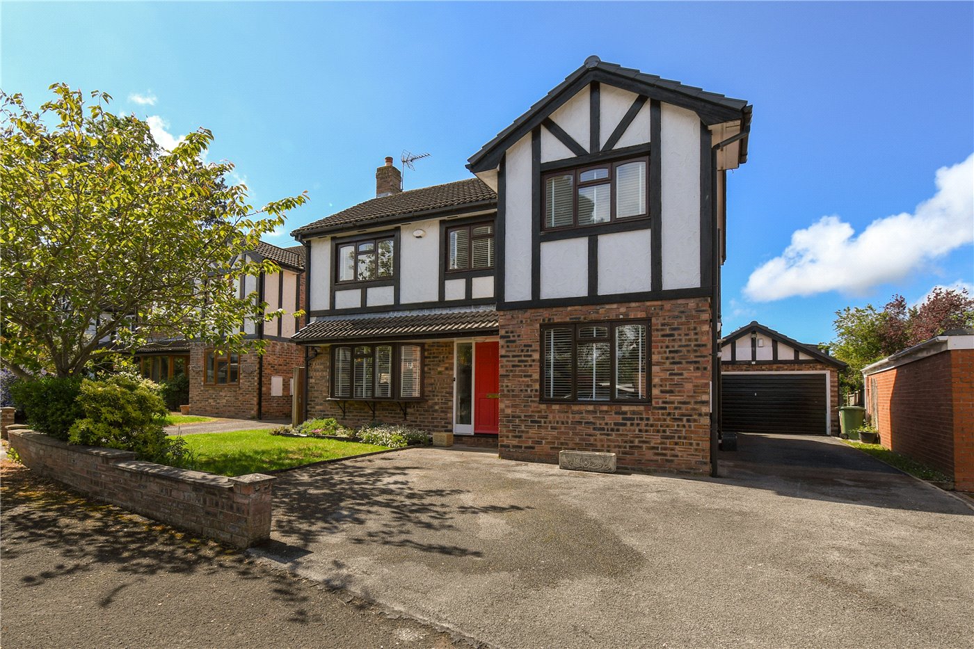 Pond View Close, Heswall, Wirral, CH60 1YH Karl Tatler