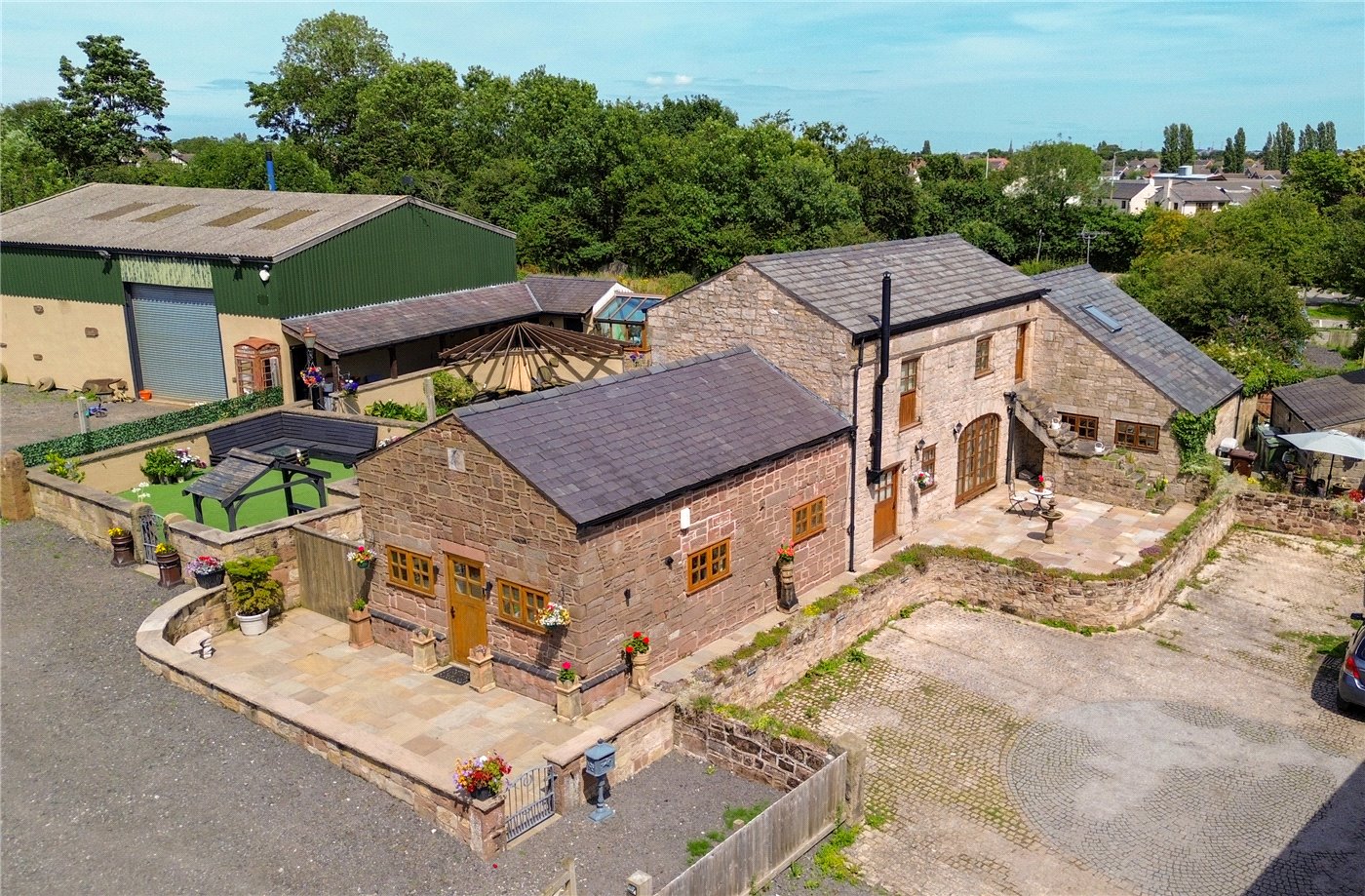 Prospect Farm, Barnacre Lane, Saughall Massie, Wirral, CH46 5NJ Karl