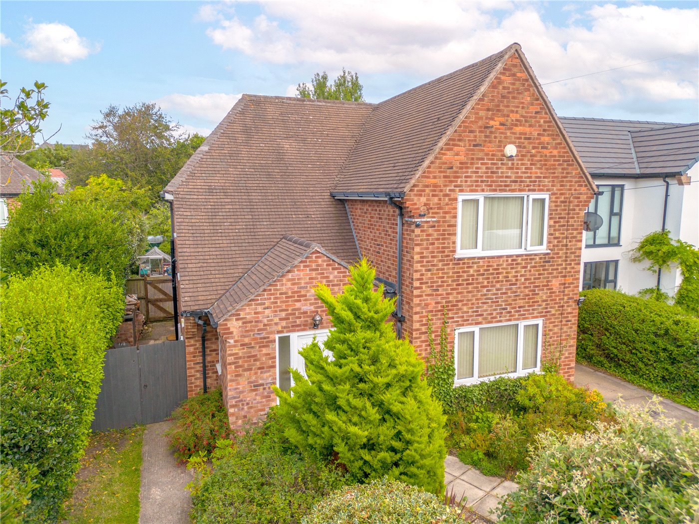 Macdona Drive, West Kirby, Wirral, CH48 3JH Karl Tatler