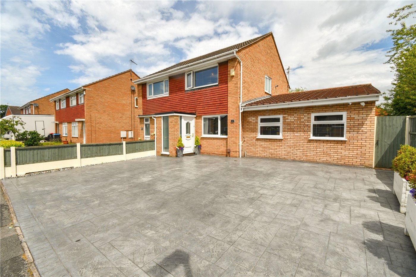 Blackthorne Avenue, Whitby, Ellesmere Port, Cheshire, CH66 2UN Karl