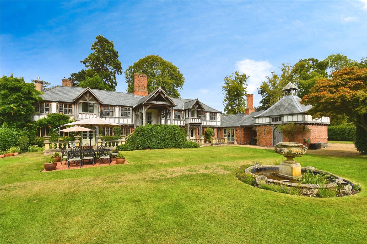 Puddington Lane, Puddington, Neston, Cheshire, CH64 5ST